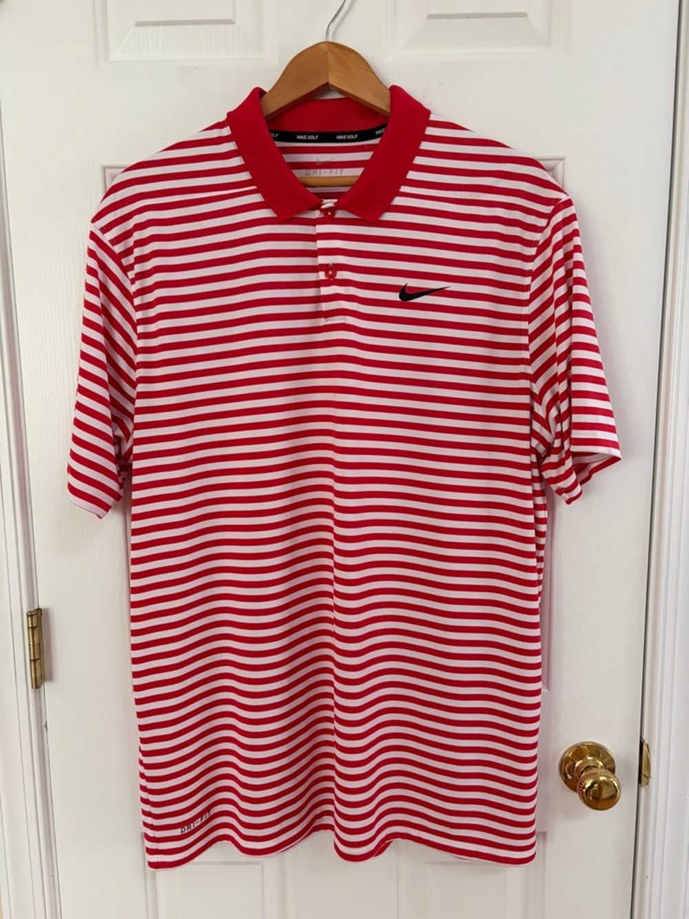 Nike Men’s Red & White Striped Golf Shirt. Size XL. - Picture 1 of 4